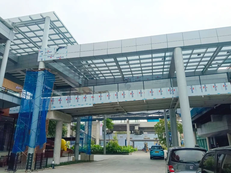 Sevenhr - La Piazza Summarecon Kelapa Gading